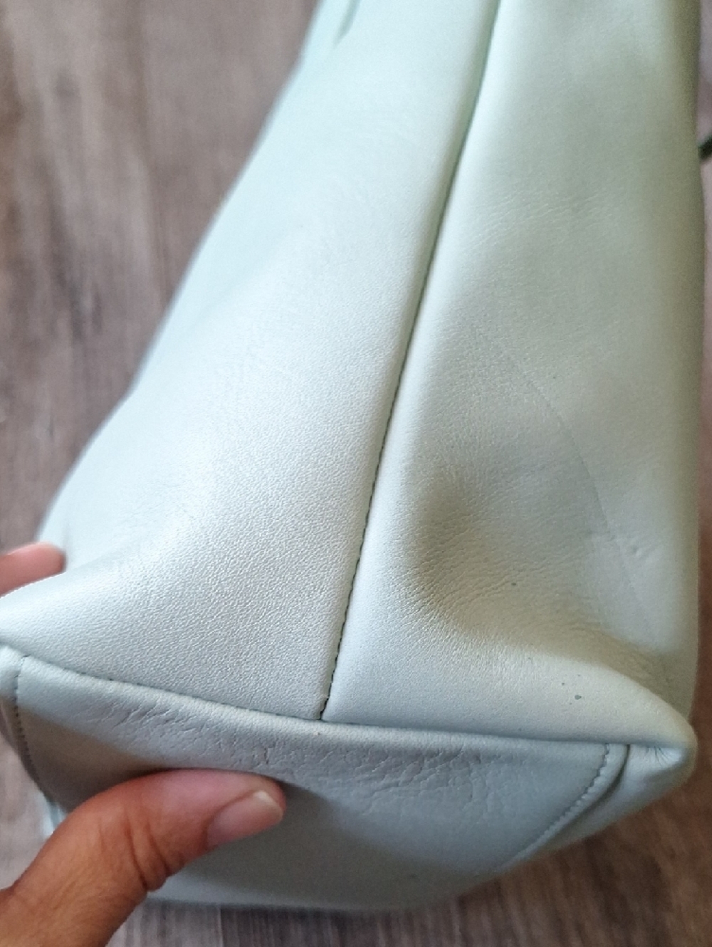 Coach Soft Leather Tote Bag in Light Mint Vintage Style 7304 & 1992 Info Booklet - Picture 4 of 9